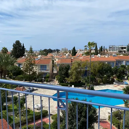 Apartment Paradise Gardens 1